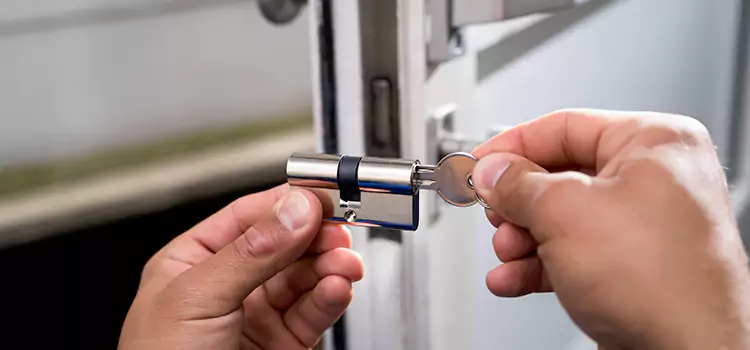 Emergency Locksmith for House Arden-Arcade